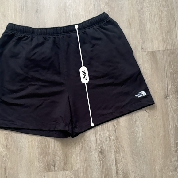 North Face Men’s Black Fleece Sweat Shorts Athleisure Size M - Picture 4 of 4